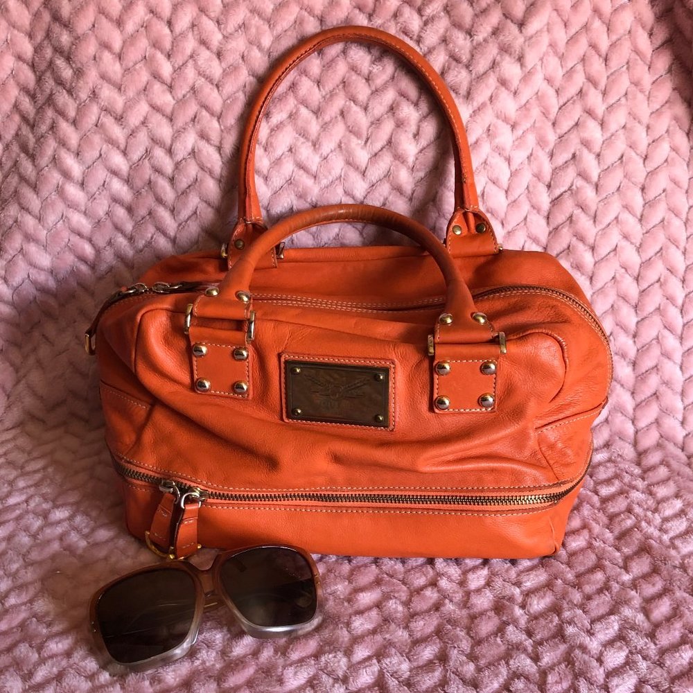 GUIA'S Italian Leather Handbag - Purse